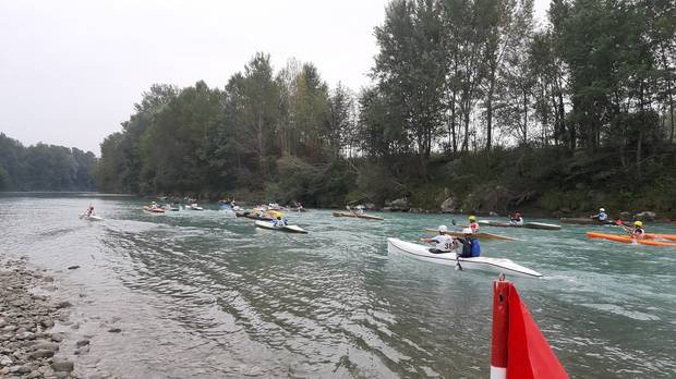 Campionato piemontese canoa discesa a Ivrea (foto Ivrea Canoa Club)