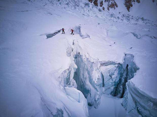 Crepacci al Gasherbrum (foto fb Simone Moro)