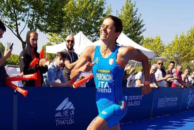 Eleonora Peroncini campionessa mondiale di Triathlon Cross a Pontevedra (foto fitri)