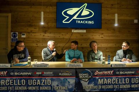 Presentazione tentativo di record SkyBike Genova Monte Bianco (foto organizzazione) (1)