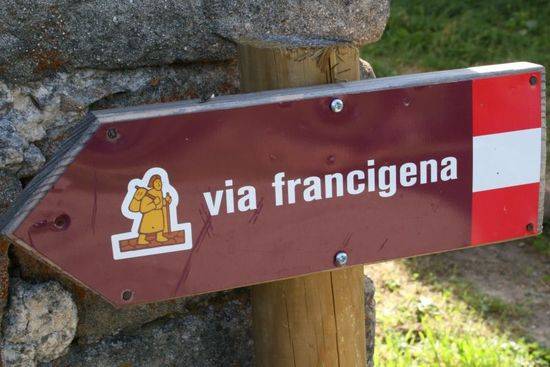 Via Francigena (foto stella-alpina.com).jpg