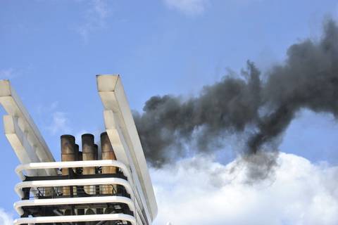L'inquinamento provocato dalle navi è sottovalutato come confermano i dati sul particolato a Genova. Foto: NABU.