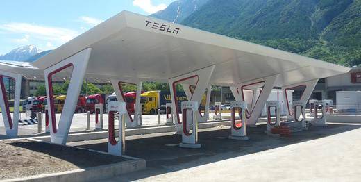 Tesla Supercharger ad Aosta. Foto: @TeslaMotors (twitter)